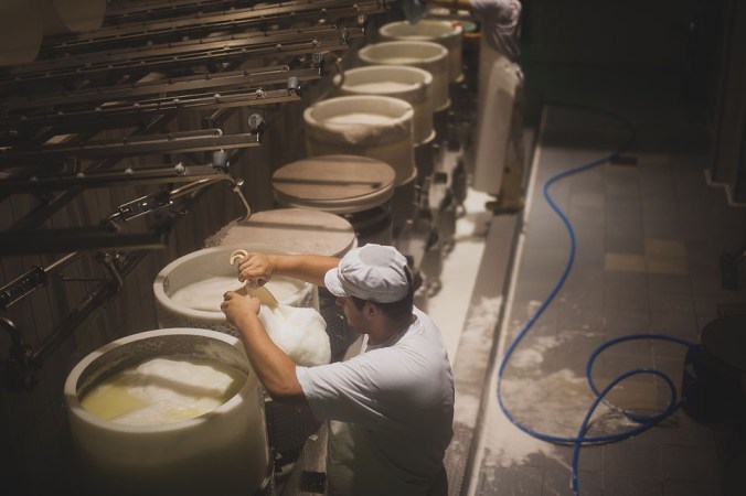 Nicole Priest-Gruyeres-Switzerland-74 copy